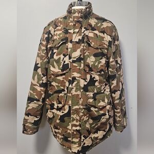 Men’s Camouflage Winter Jacket – Size Large